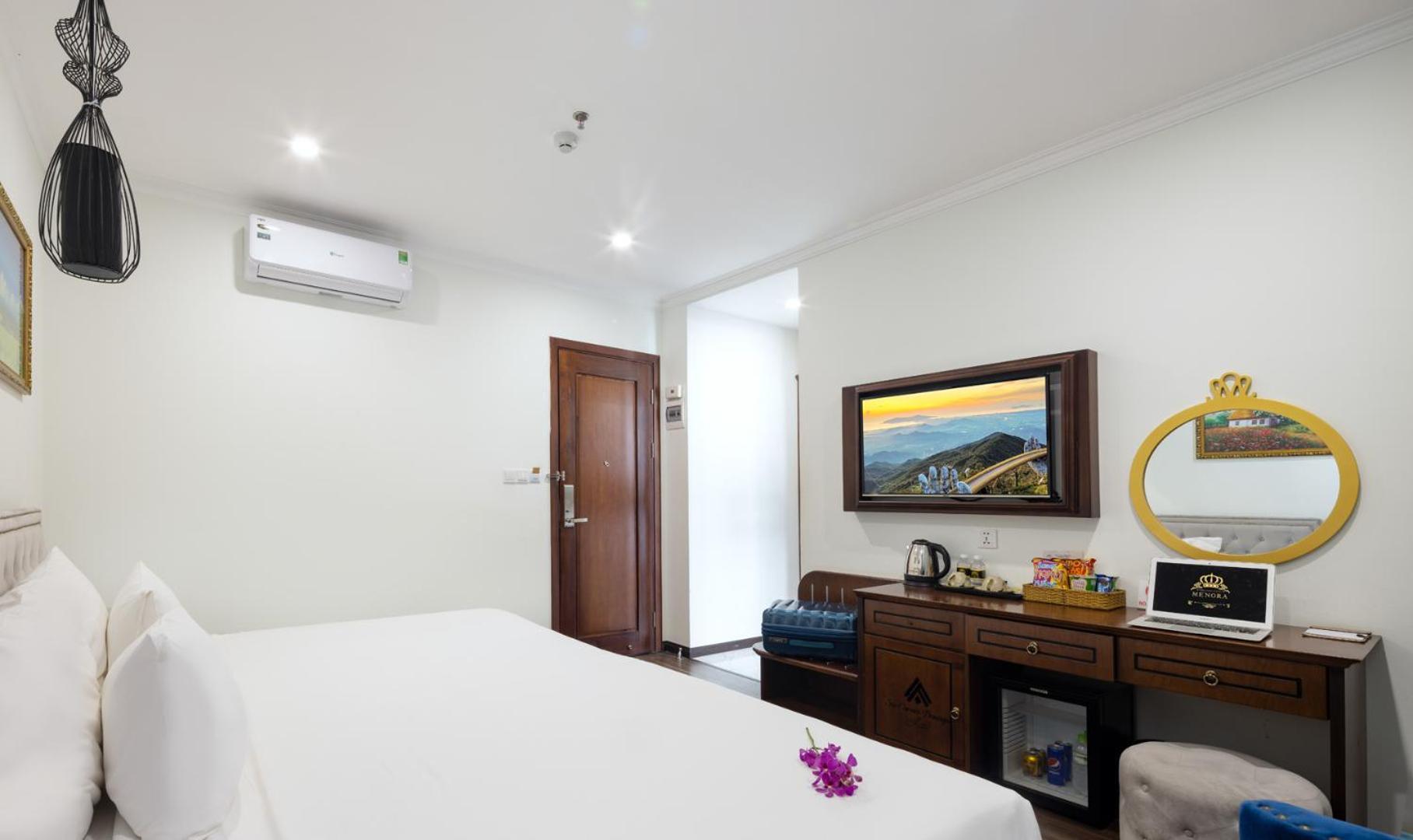 Minh Chau Premium Hotel Danang Экстерьер фото