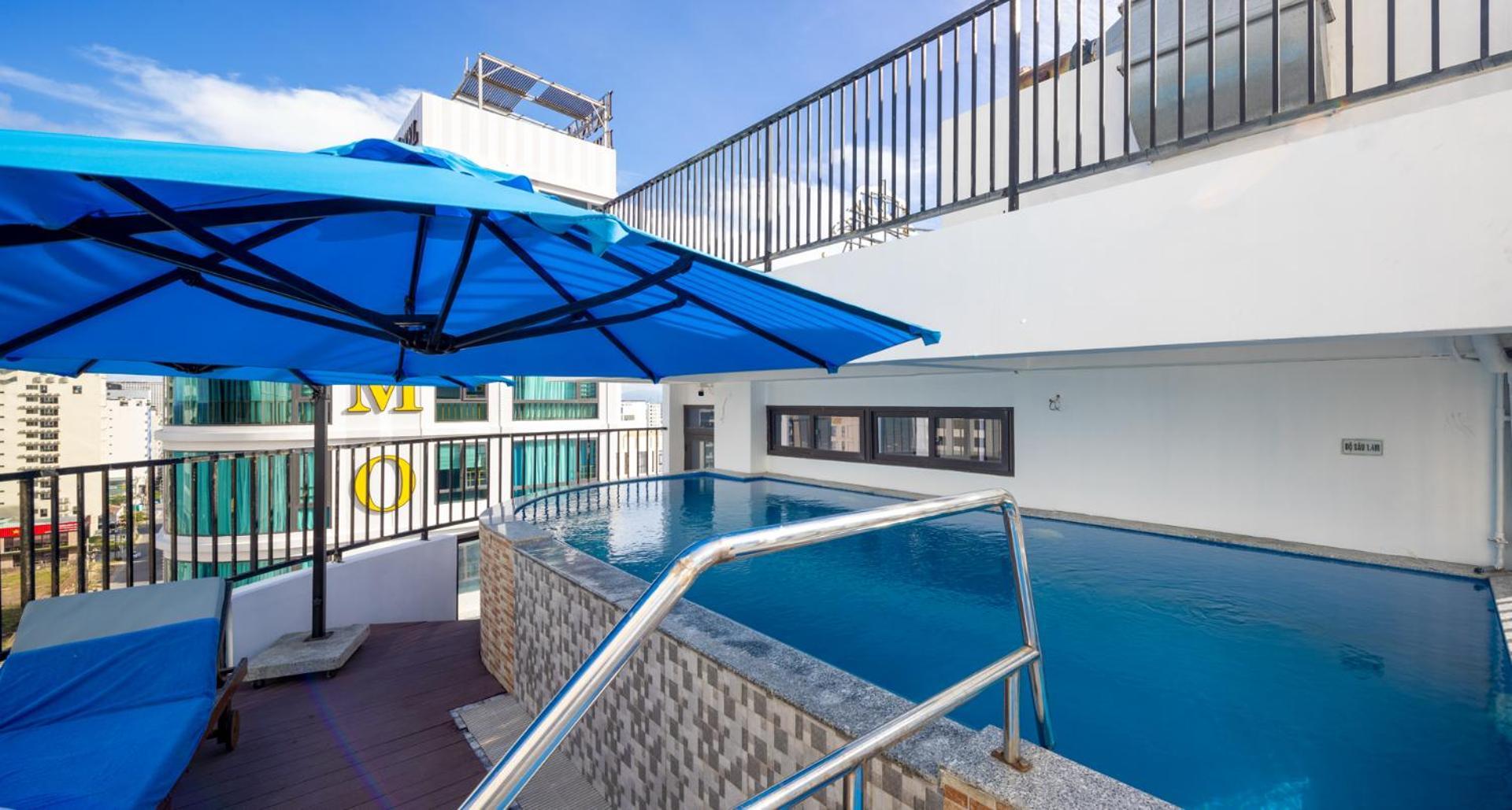 Minh Chau Premium Hotel Danang Экстерьер фото